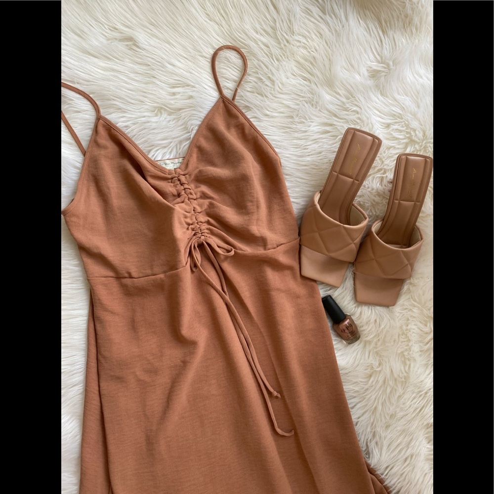 NWOT Dress - Picture 3 of 4